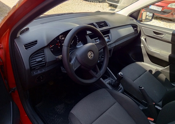 Skoda Fabia cena 35800 przebieg: 76000, rok produkcji 2015 z Nowogród Bobrzański małe 232